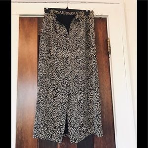 Ann Taylor Skirts - Ann Taylor long pencil skirt Ann Taylor Skirts - Ann Taylor long pencil skirt